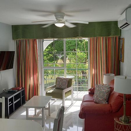 Marchabell By The Sea E22 Apartment Ocho Rios Ngoại thất bức ảnh