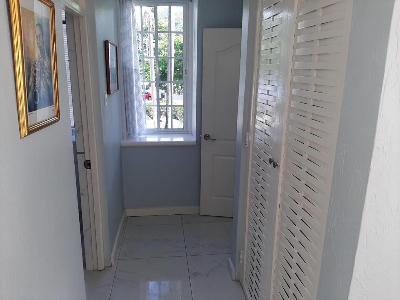 Marchabell By The Sea E22 Apartment Ocho Rios Ngoại thất bức ảnh
