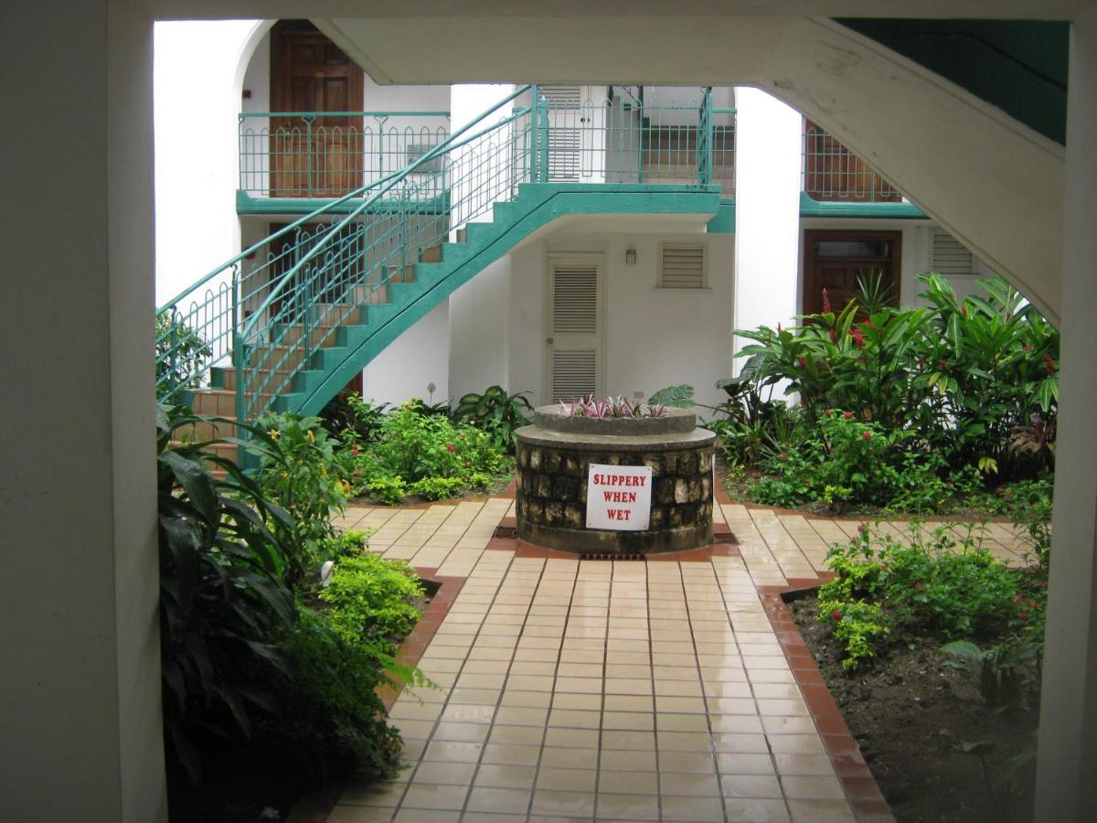 Marchabell By The Sea E22 Apartment Ocho Rios Phòng bức ảnh