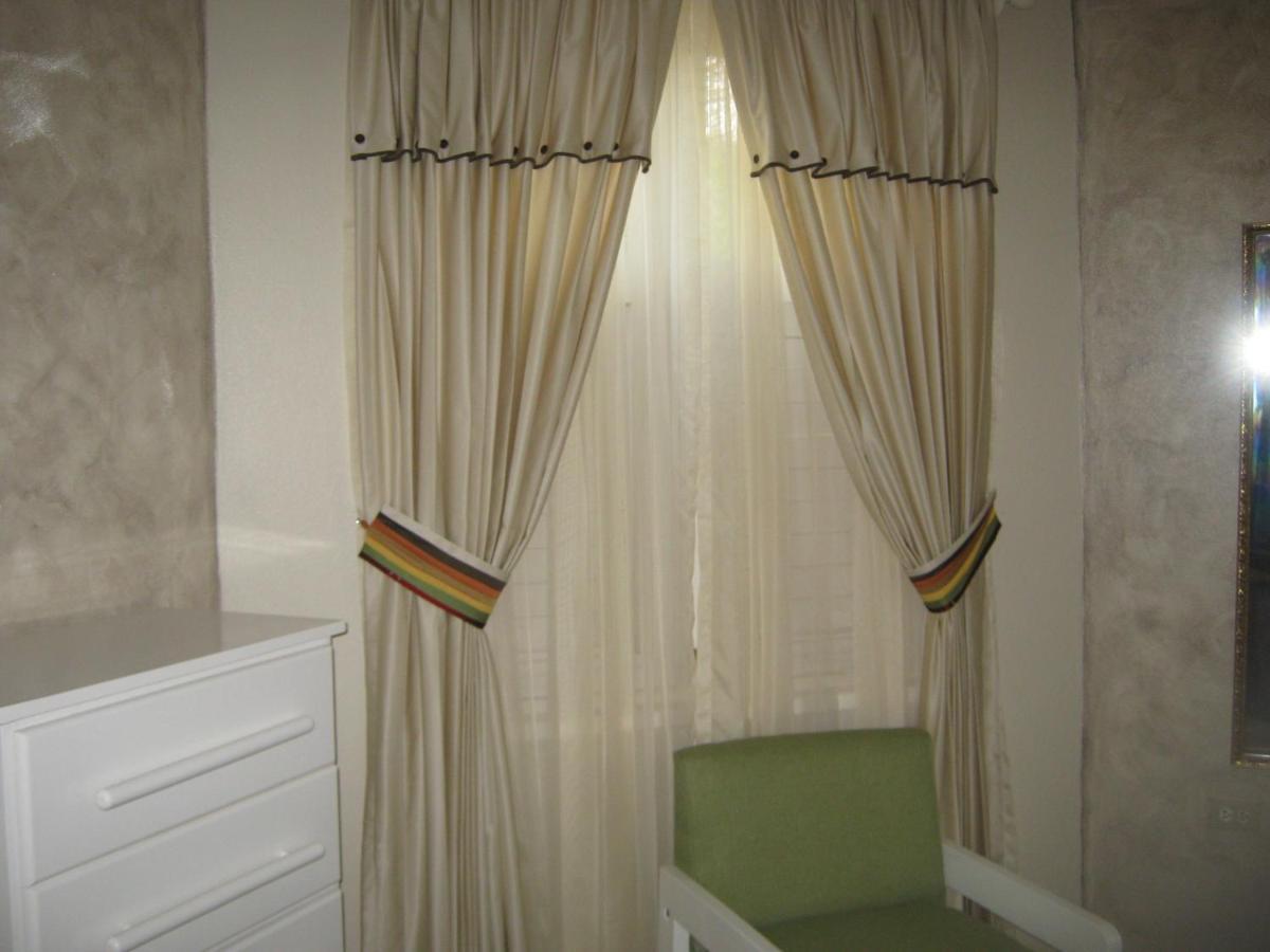 Marchabell By The Sea E22 Apartment Ocho Rios Phòng bức ảnh